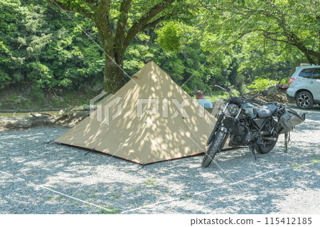 [Auto campground completed in the grove] 115412185