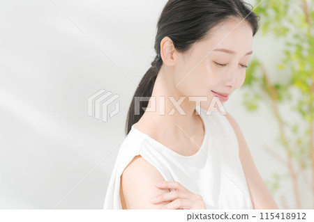 美麗的女人的美麗形象 美麗的女人的美麗形象 115418912