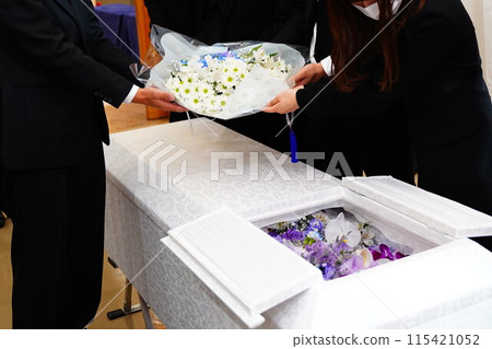 告別花束 115421052