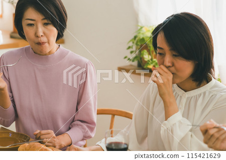 女生 女孩 女性 115421629