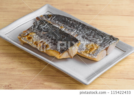 Grilled salted mackerel 115422433