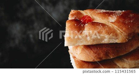 pieces of catalan coca de sant joan, banner pieces of catalan coca de sant joan, banner 115431565