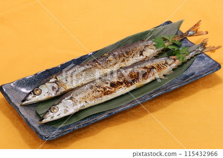 秋刀魚烤魚配菜 秋刀魚烤魚配菜 115432966