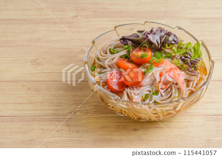 A summer staple: Bukkake soba noodles 115441057