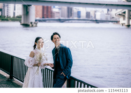 迄今為止的男人和女人 迄今為止的男人和女人 115443113