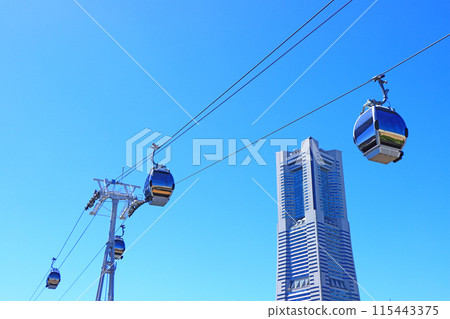 神奈川縣橫濱市橫濱地標塔和YOKOHAMA AIR CABIN的風景 神奈川縣橫濱市橫濱地標塔和YOKOHAMA AIR CABIN的風景 115443375