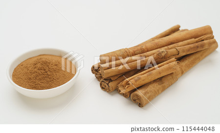 Cinnamon | Cinnamon sticks and cinnamon powder 115444048