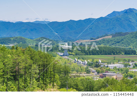 （長野縣）從平澤嶺/獅子岩看到的野邊山宇宙射電觀測站 115445448