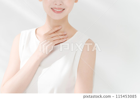 Summer women's body parts cut Summer women's body parts cut 115453085
