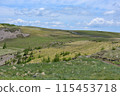 陽光明媚的日子從美原高原眺望的景色 115453718