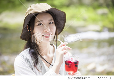 Camping girls who drink brilliant drinks 115454604