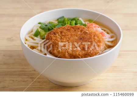 炸肉餅烏冬面 115460099