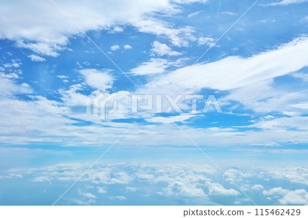 夏天的藍天白雲(空拍) 夏天的藍天白雲(空拍) 115462429