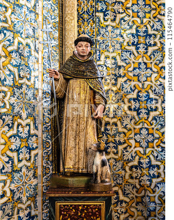 Interior of Faro Cathedral, Se Catedral in Faro, Algarve, Portugal. With walls finely decorated by azulejos tiles. Interior of Faro Cathedral, Se Catedral in Faro, Algarve, Portugal. With walls finely decorated by azulejos tiles. 115464790