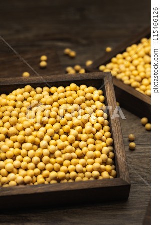 Wooden spoon, wooden box, soybeans 115466126