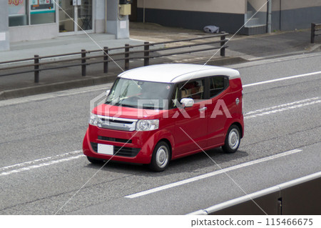 Light passenger car Tall wagon Light passenger car Tall wagon 115466675