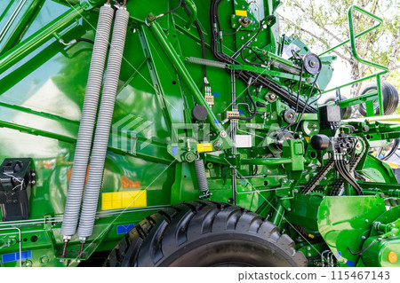 Service for repair and maintenance of agricultural machines Service for repair and maintenance of agricultural machines 115467143