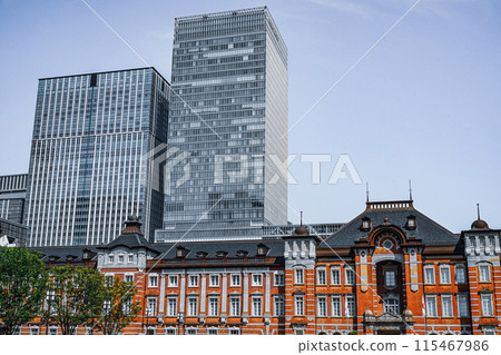 Tokyo station station building 115467986