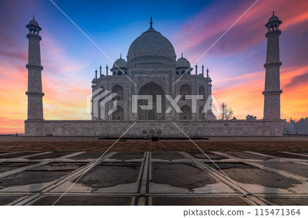 Taj Mahal white marble mausoleum on Yamuna river, Taj Mahal famous marble mausoleum of Agra, Taj Mahal India most famous wonder of the world, Agra city, Uttar Pradesh, India. 115471364
