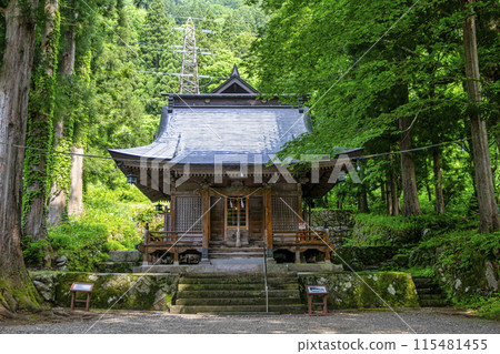 Toyama Prefecture Gokayama Ainokura Gassho-style Village Jishu Shrine World Heritage Site 115481455