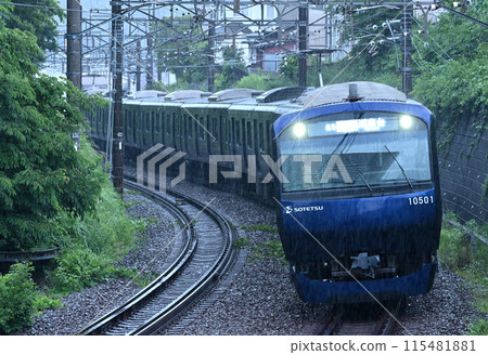 雨中奔跑的相鐵10000系列 雨中奔跑的相鐵10000系列 115481881
