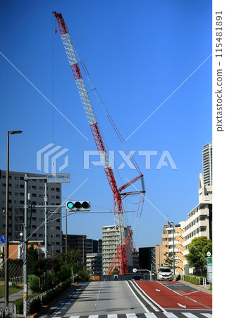 Crawler crane image Crawler crane image 115481891