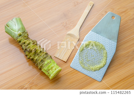 正品芥末磨碎鋼鯊魚擦，用竹刷以「無」圖案擦絲器 115482265