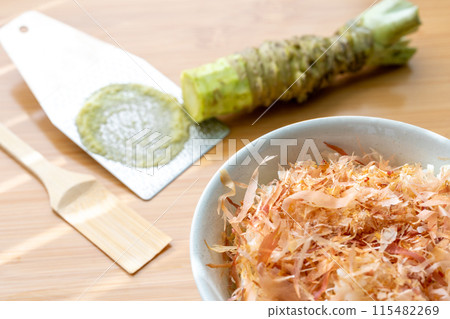 Real wasabi, Wasabi bowl, Fresh wasabi, Pre-served, Dried bonito flakes 115482269