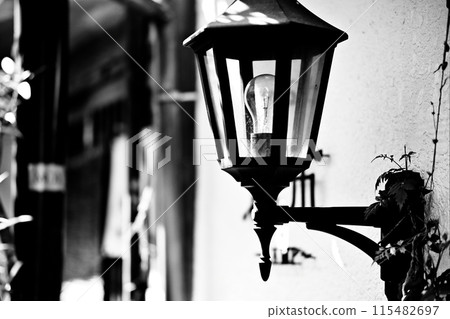 安裝在牆上的復古現代燈 安裝在牆上的復古現代燈 115482697