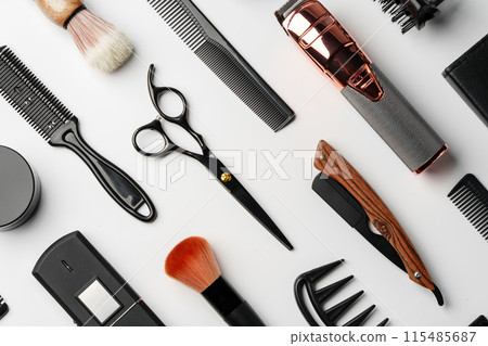 Pattern of various shaving and bauty care accessories for men on gray background 115485687