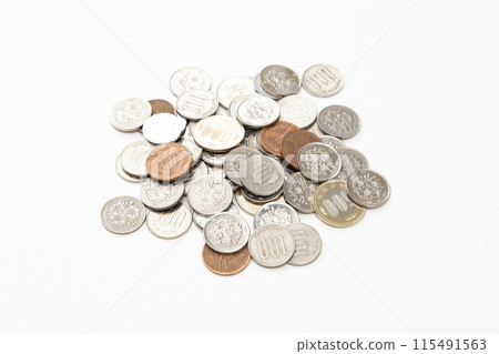 Japanese coins on white background 115491563