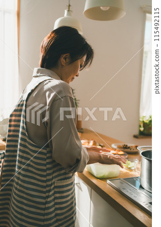 主婦 家庭主婦 中式料理 115492115