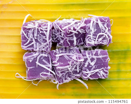 Steam purple sweet potato cake. Thai Desserts. Steam purple sweet potato cake. Thai Desserts. 115494761
