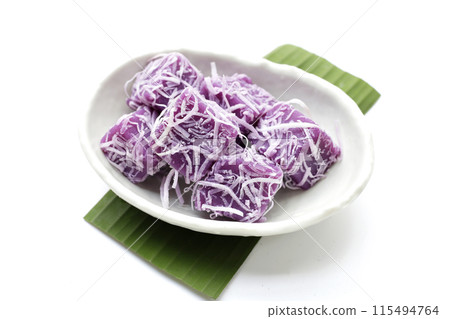 Steam purple sweet potato cake. Thai Desserts. Steam purple sweet potato cake. Thai Desserts. 115494764