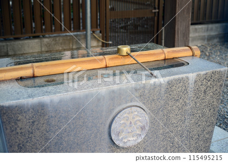 橫濱關內嚴島神社 Chozusha-1 115495215