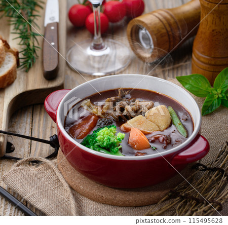 燉牛肉西餐 115495628