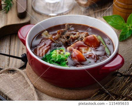 燉牛肉西餐 115495633