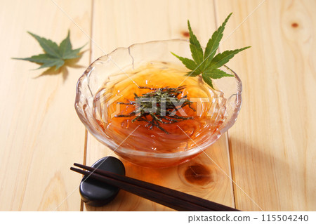 看起來很好吃 看起來很好吃 115504240