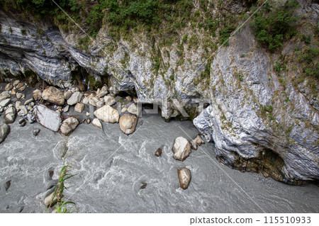 View of nature landscape mountain in taroko National park at Hualien,taiwan. 115510933