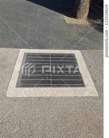 Roadside rainwater tank Roadside rainwater tank 115516624