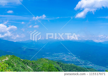 [山素材]從琴宮山看到的雲海和白馬三山【長野縣】 115517071