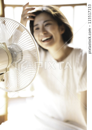 一個女人很酷的粉絲 115517153