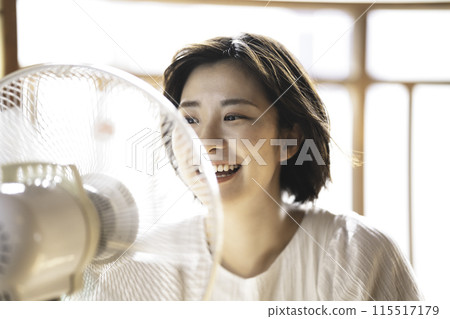 一個女人很酷的粉絲 115517179