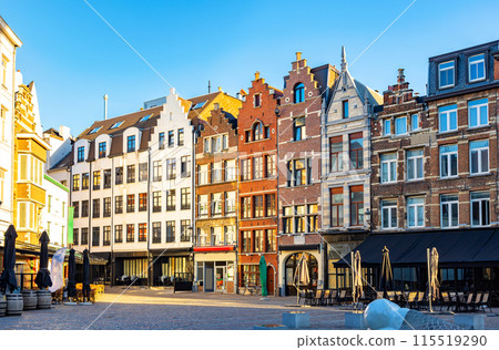 Market Square of Belgian city of Antwerp 115519290