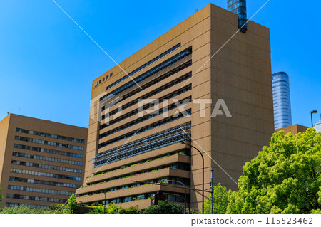 《朝日新聞》東京總社位於東京都中央區築地 115523462