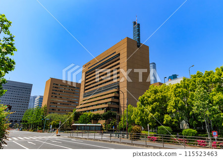 《朝日新聞》東京總社位於東京都中央區築地 115523463