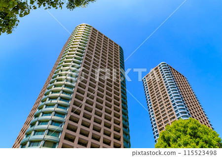 Tower apartment in Tsukuda, Chuo Ward, Tokyo 115523498