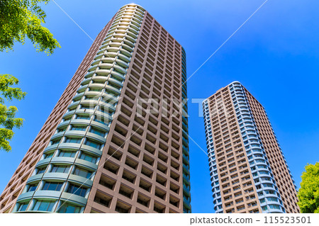 Tower apartment in Tsukuda, Chuo Ward, Tokyo 115523501