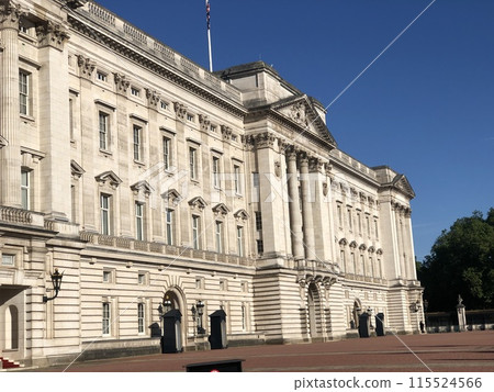 Magnificent palace and gates Magnificent palace and gates 115524566