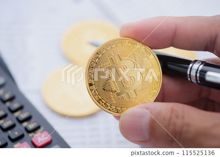 close up golden bitcoin close up golden bitcoin 115525136